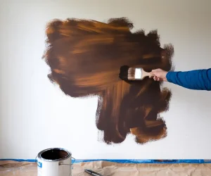 How to Paint Over Oil Based Paint [5 Simple Steps]